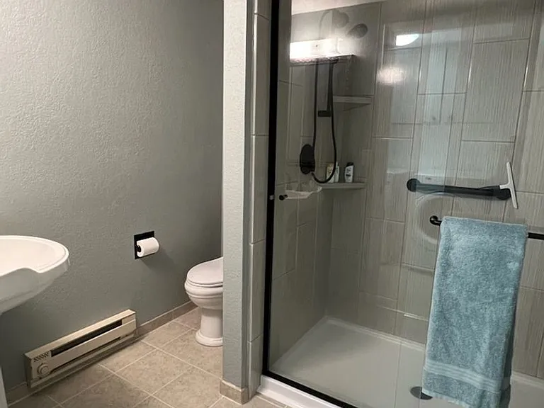 741 Saddlerock Dr — Photo 12
