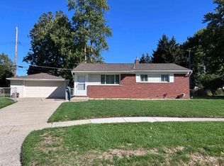 12173 Waiteley Dr, Sterling Heights, MI 48313