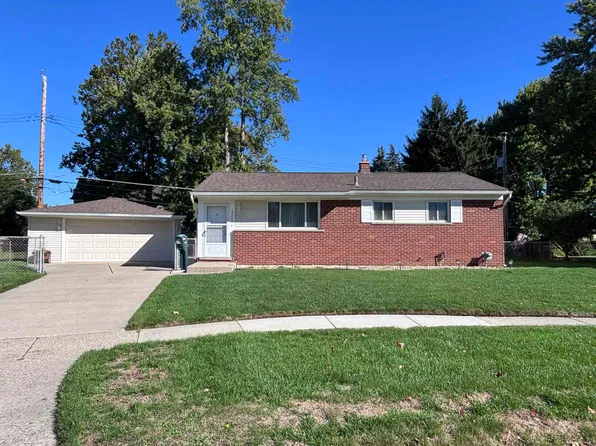 12173 Waiteley Dr, Sterling Heights, MI 48313