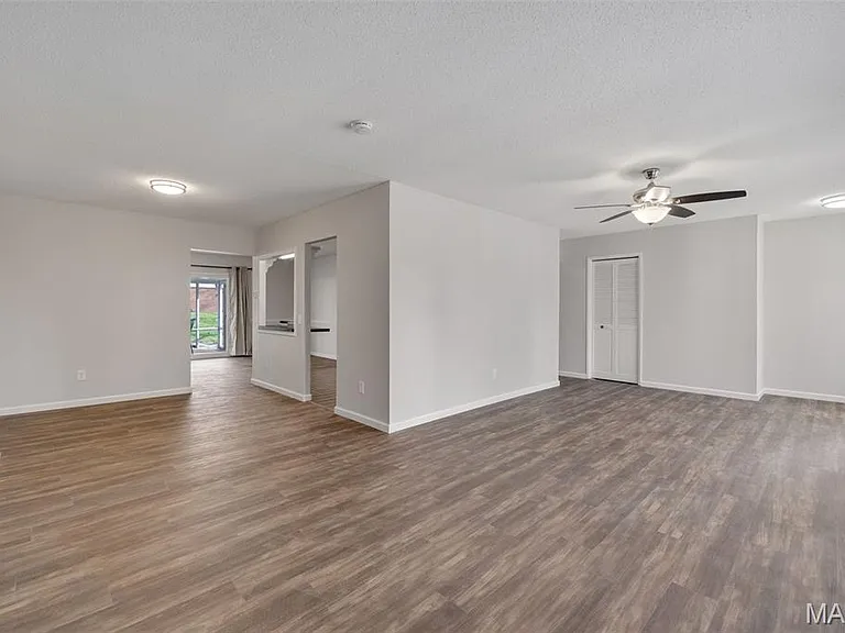 4649 McIlroy Dr — Photo 9