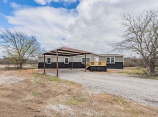 108 Ringo Ct, Bridgeport, TX 76426