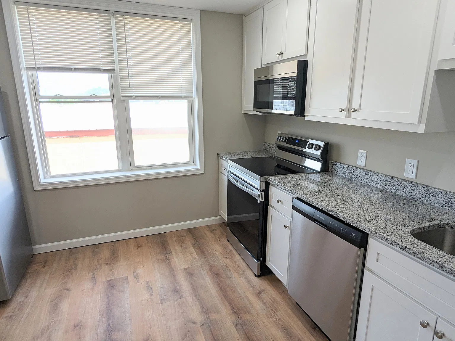 1 bed, 475 sqft, $700 — Photo 3