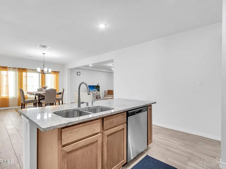 14509 Johnny Mata Dr — Photo 24