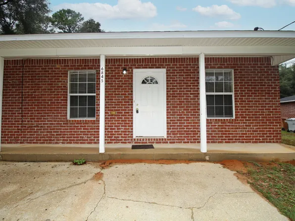 6845 Roundup Ln, Milton, FL 32570