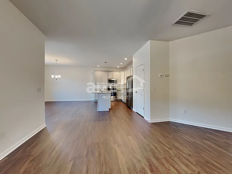 103 Ramshackle Way — Photo 6