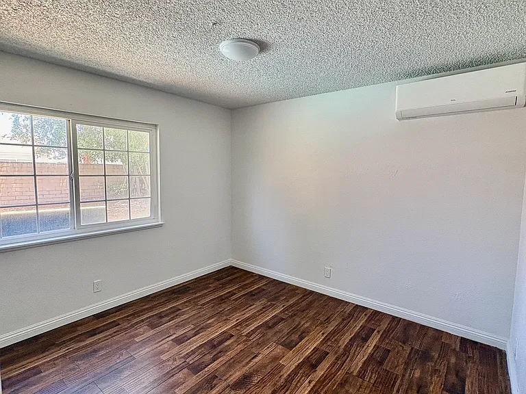 9219 Layton St — Photo 3
