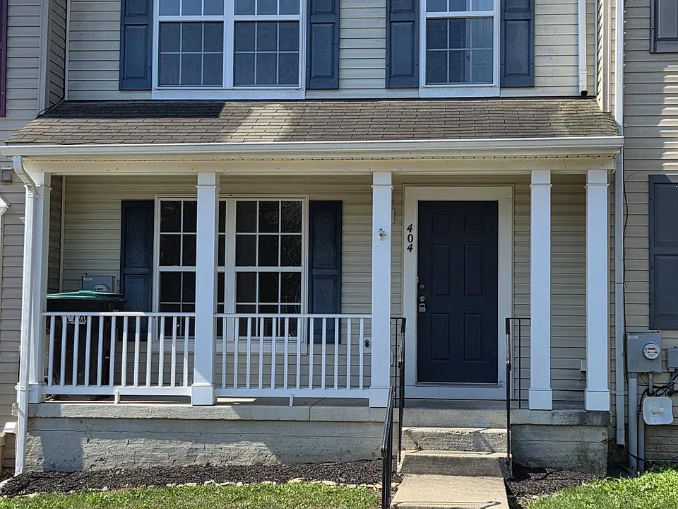 404 Pendleton Ln