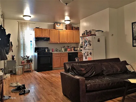 Rented by Corcoran | media 26