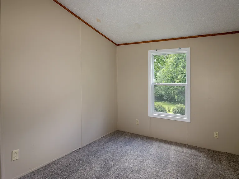 60 Brooklane Dr — Photo 11