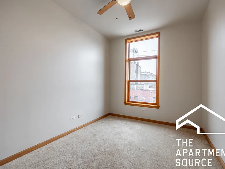 509 N Racine Ave #2N — Photo 13