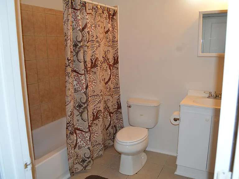 1705 E Lanvale St — Photo 7