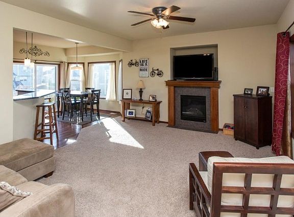 2nd image of 8236 Dakota Dr
