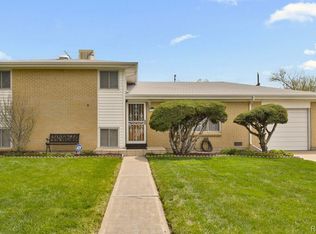 3054 Carson St, Aurora, CO 80011