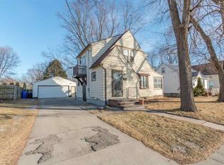 1530 N Richmond St, Appleton, WI 54911