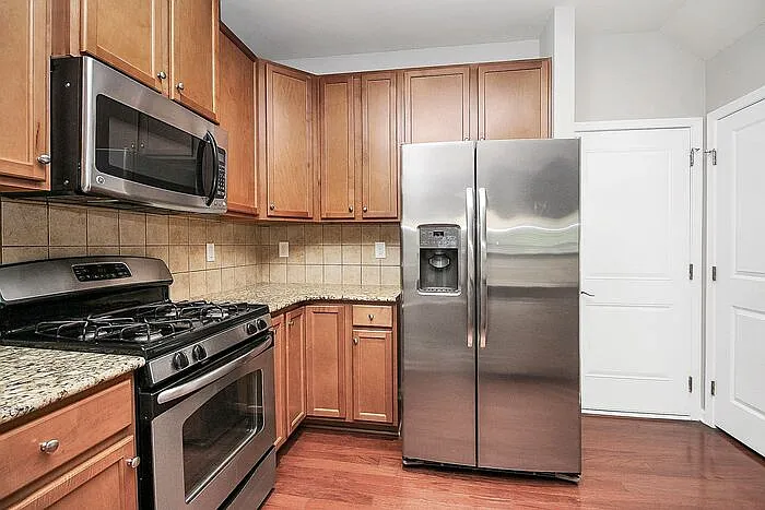 12038 Elizabeth Madison Ct — Photo 14