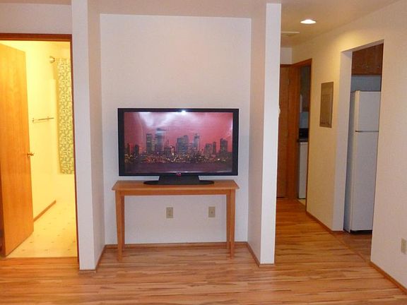 Alcove for computer/office or whatever.