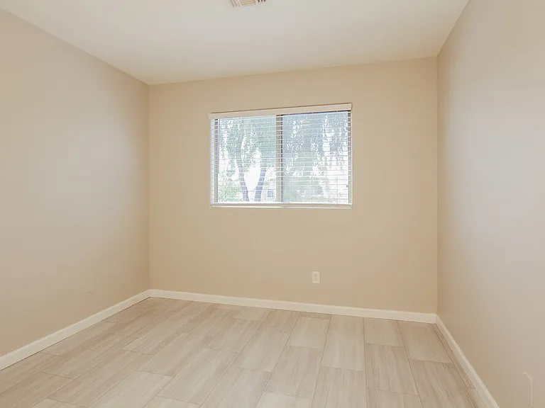 4538 W Fawn Dr — Photo 13