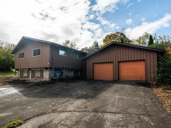 5891 Fleming COURT, Greendale, WI 53129