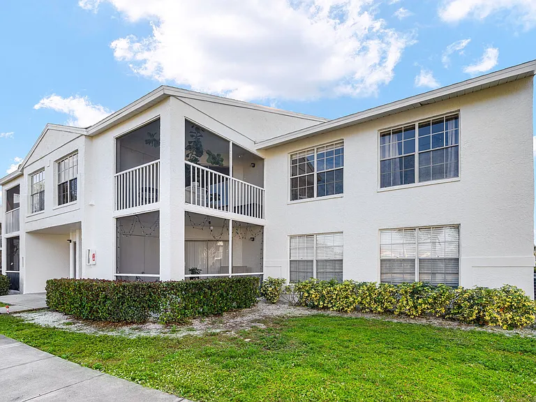 161 Santa Clara Dr #10 — Photo 20