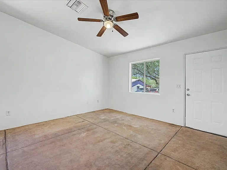 81 E Laguna St #1 & 2 — Photo 10