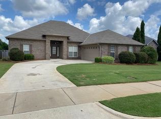 2010 Chancellor Ridge Rd, Prattville, AL 36066