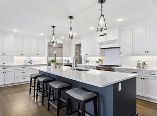 222 Ferndale Rd S UNIT 304, Wayzata, MN 55391