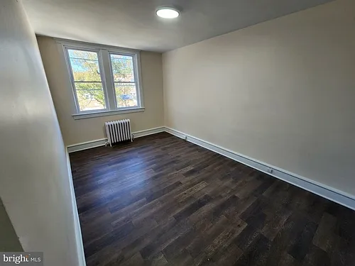 4621 Woodland Ave — Photo 15
