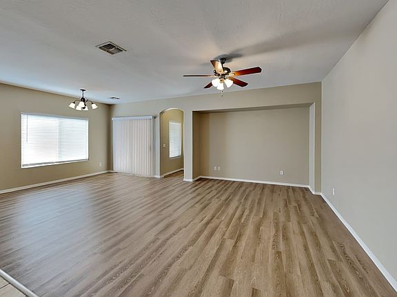 4th image of 13010 W Rosewood Dr
