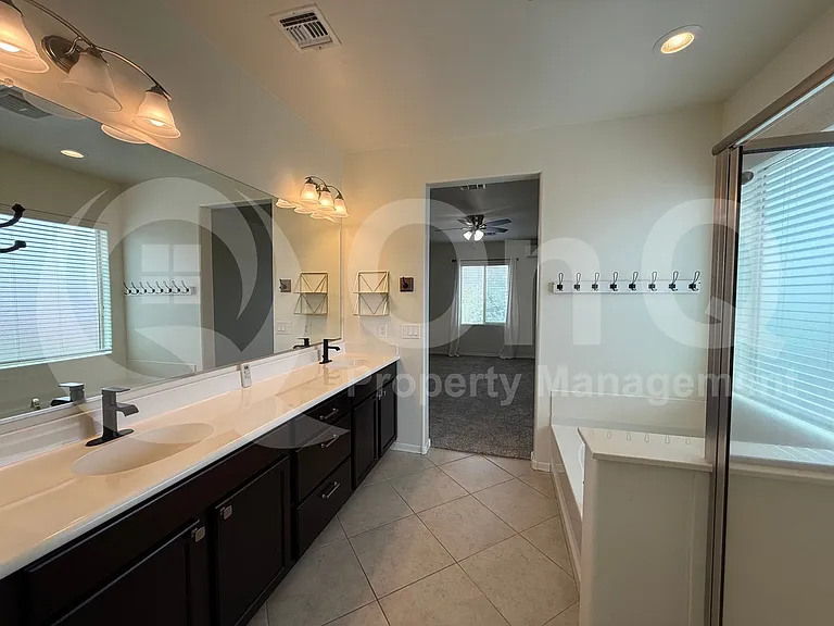 12437 N Starthroat Dr — Photo 27