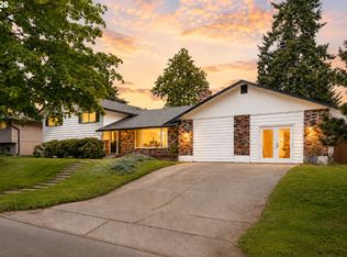 12110 SE McGillivray Blvd, Vancouver, WA 98683