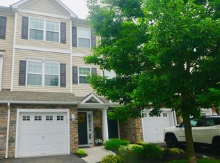21 Lumber Ln, Mount Ephraim, NJ 08059