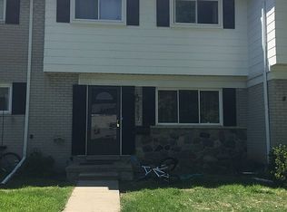 267 Carlson Dr, Mount Clemens, MI 48043