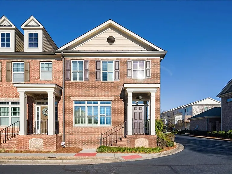 4148 Baverton Dr — Photo 1