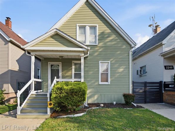2246 Norwalk St #1