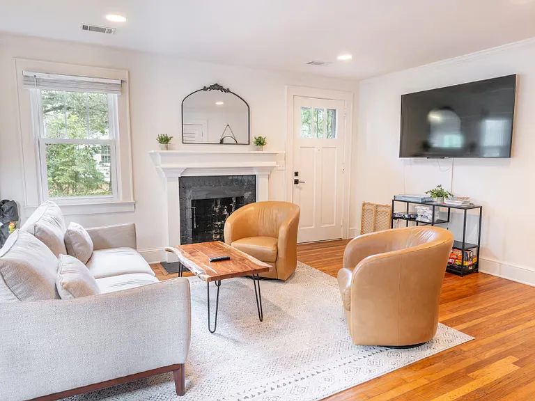 4952 Pinetree Ln — Photo 4