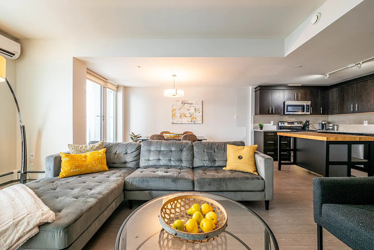 Building Photo - 15 Kings Wharf Pl #403