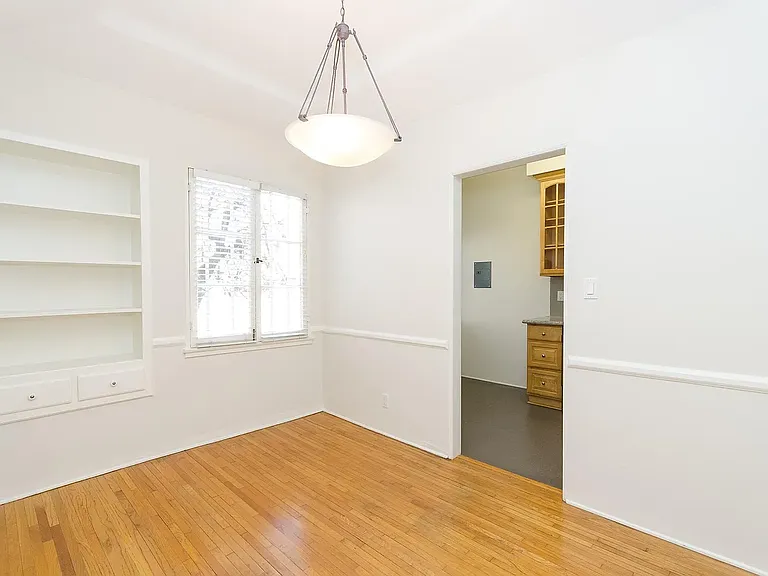 313 S Cochran Ave #313 — Photo 7