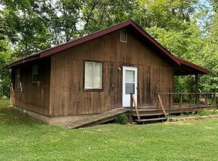 33 Dillard Mill Rd, Davisville, MO 65456