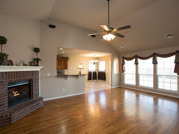 Wall of windows in great room