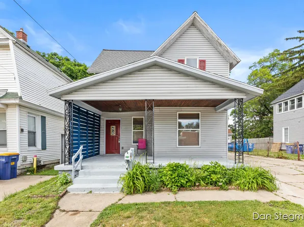 307 Ann St NE, Grand Rapids, MI 49505