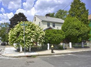 15 Edwardson St, Hyde Park, MA 02136