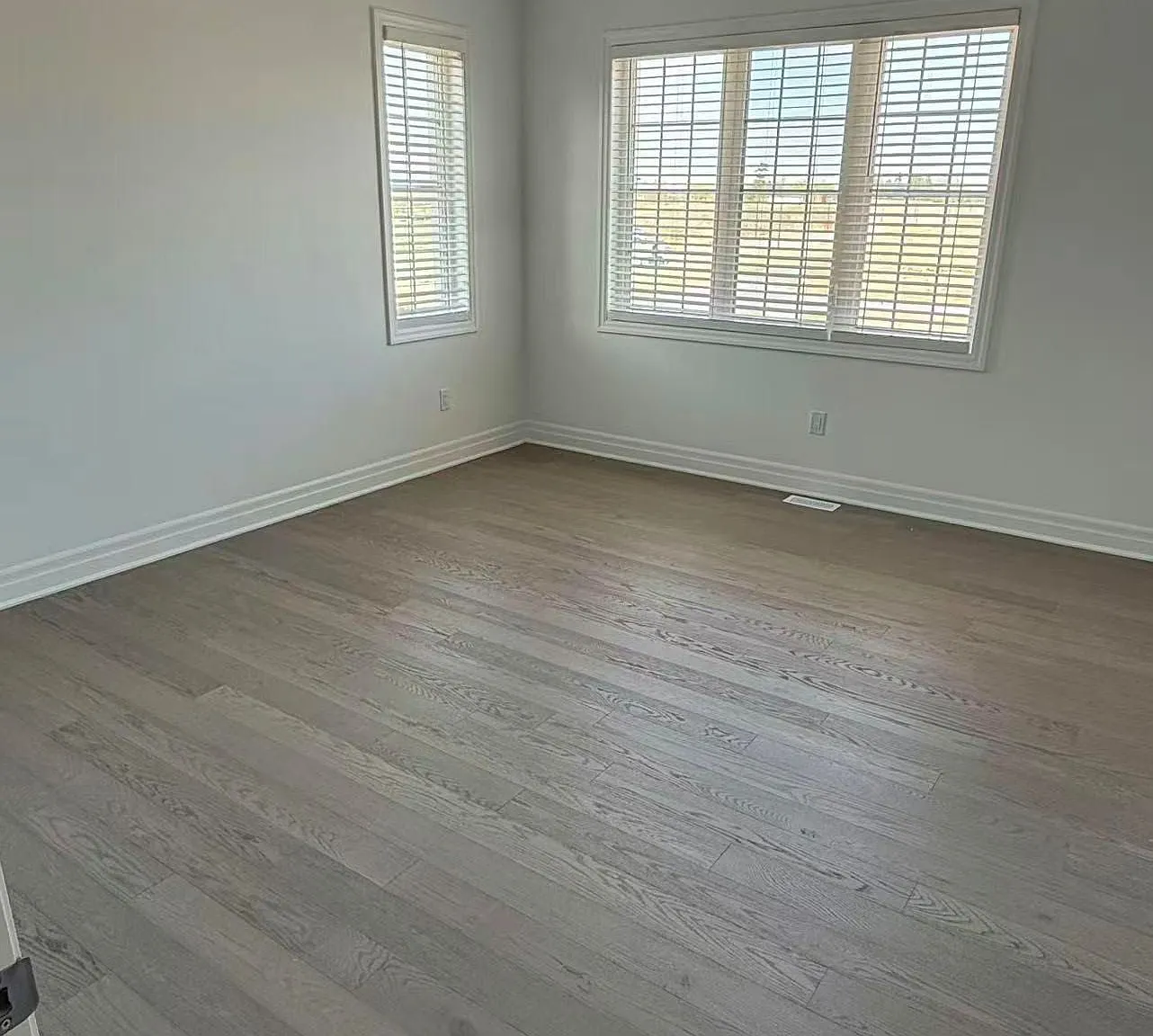 4 bed, $4,700 — Photo 3
