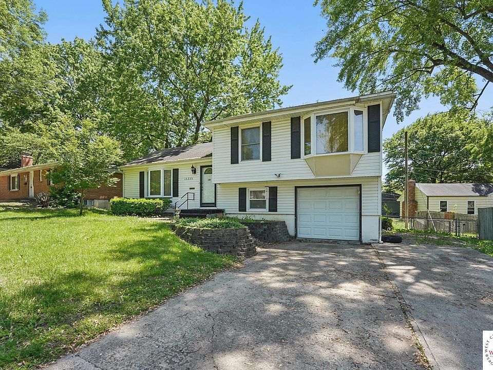 1st image of 13235 Ashland Ave