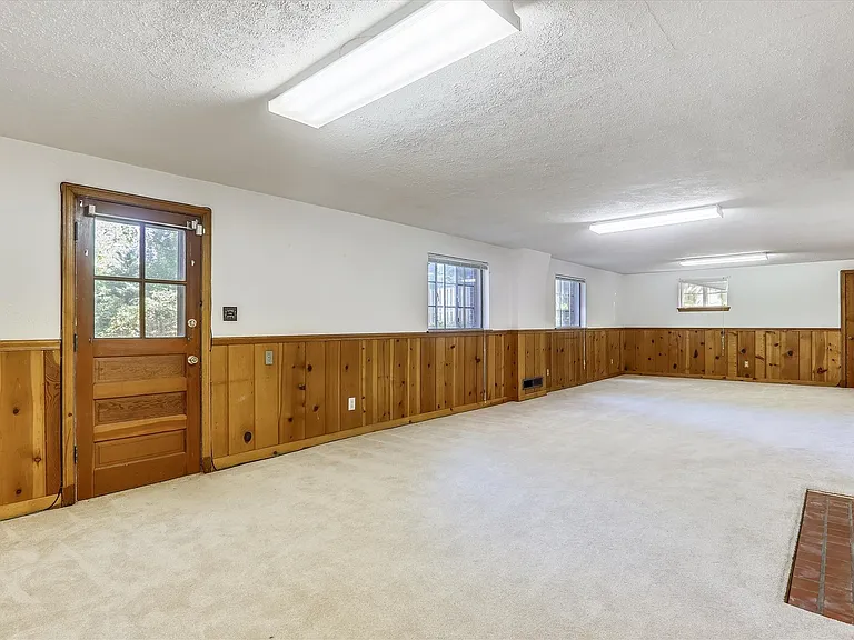 3303 Winnett Rd — Photo 28