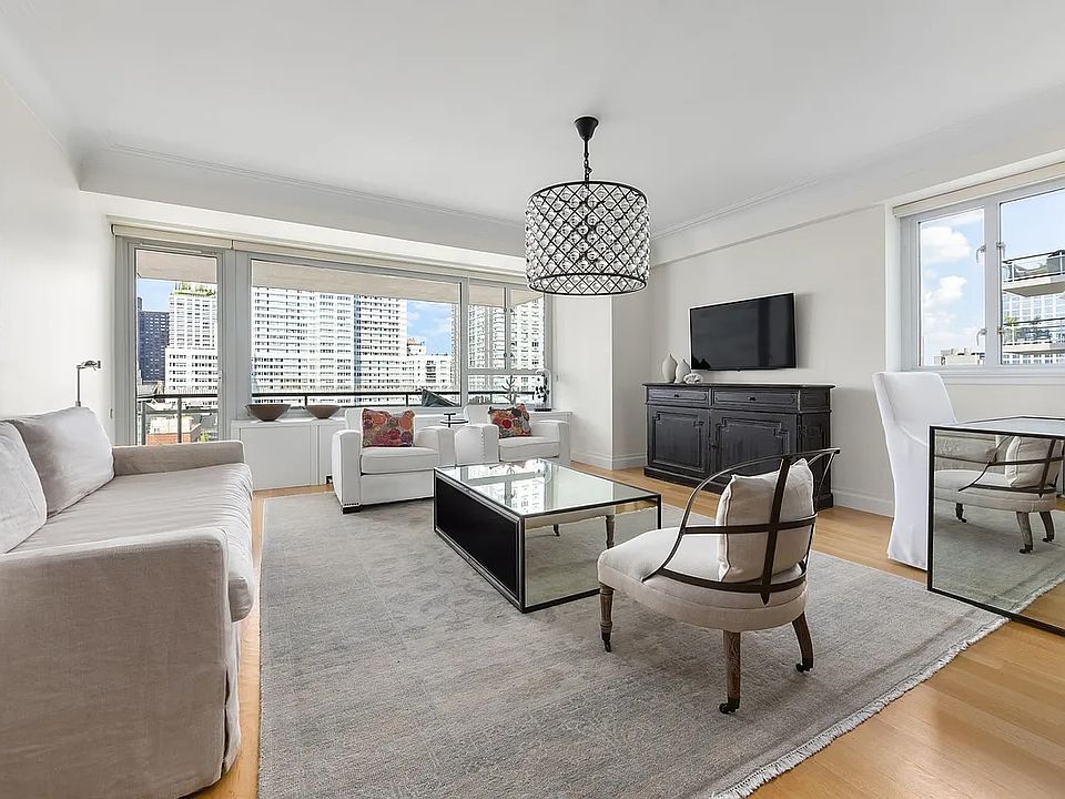 1st image of 200 E 66th St APT C1802