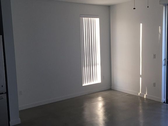 5th image of 6619 Linda Vista Rd #205