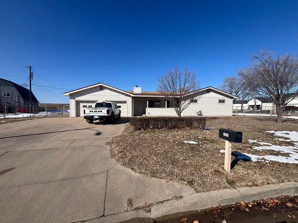 909 N Arapaho Ave, Wichita, KS 67212