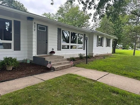 530 1st St, Fountain, MN 55935