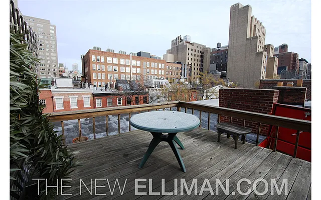 Rented by Douglas Elliman | media 32