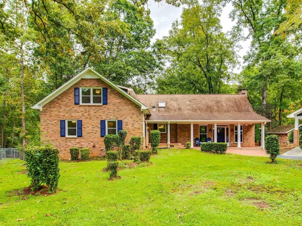 130 Pinewood Dr, Chapin, SC 29036